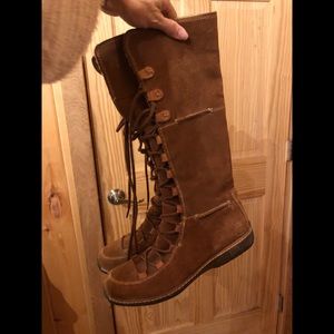 Timberland ladies Suede lace up shearling lined